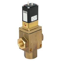 Bürkert servem řízený ventil 468418 6430 120 V/AC NPT 1/2 objímka Jmenovitá vzdálenost 76 mm v klidové poloze otevřený 1 ks