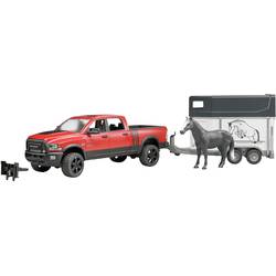 bruder RAM 2500 Power Wagon s podovními závěsy