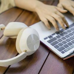 OneOdio sluchátka uzavřená (Over Ear) Bluetooth® bílá Potlačení hluku mobil