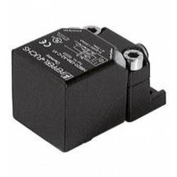 Pepperl+Fuchs indukční snímač PNP NRB20-L3M-A2-C3-V1