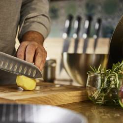 Siena HOME P41795 Krájecí prkénko s rukojetí Brescia 45°, Eiche FSC® 100%