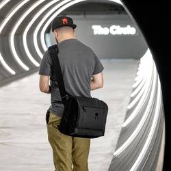 Dicota brašna na notebooky CATURIX CURRIDUR Max. velikost: 39,6 cm (15,6) černá