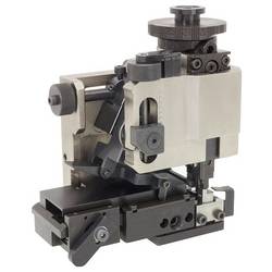 Molex 63868-1100 lisovací stroje