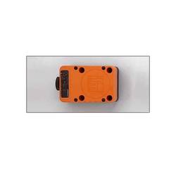 ifm Electronic indukční snímač IC0003