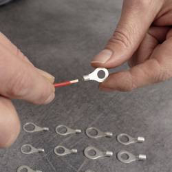 Quadrios 23C500 kulaté kabelové oko Průřez (max.)=1.5 mm² Ø otvoru=10.5 mm bez izolace 100 ks