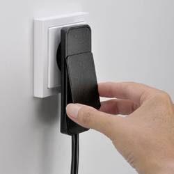 NVB 104548 plochá zástrčka SchuKo plast S pomůckou po vytažení 230 V černá IP20