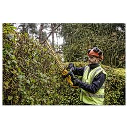 DEWALT akumulátor Aku nůžky na živý plot 18 V lithiová 550 mm