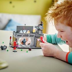 75386 LEGO® STAR WARS™ Duell mezi Paz Vizsla™ a Moff Gideon™