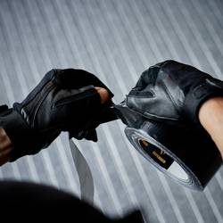 DEFENDER by Adam Hall EXA-TAPE-VALUE B 50 DTEXAVB50 lepicí páska černá (lesklá) (d x š) 50 m x 50 mm 1 ks