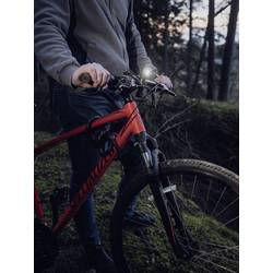 ArmyTek Wizard C2 Pro Nichia Magnet Warm LED ruční svítilna, s magnetickým držákem, napájeno akumulátorem, 1600 lm, 4680 h, 65 g