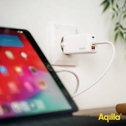 Aqiila W3 USB nabíječka, 1x USB A , 2x USB-C®, 65 W, Dodávka energie, Quick Charge 3.0, QC 4+, bílá