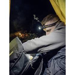 ArmyTek Wizard C2 Pro Max Magnet White LED ruční svítilna, s magnetickým držákem, napájeno akumulátorem, 3720 lm, 1440 h, 79 g