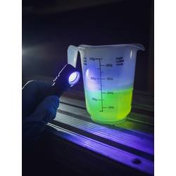 ArmyTek Wizard C2 WUV White & Ultraviolet LED čelovka, s magnetickým držákem, napájeno akumulátorem, 1100 lm, 3 h, 65 g