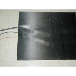 DEFENDER by Adam Hall kabelová rohož černá