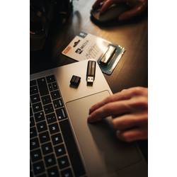 MyMEDIA My USB 2.0 Drive USB flash disk 16 GB černá 69261 USB 2.0