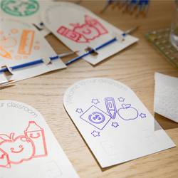 Cricut Explore 4 řezací plotr Šířka řezu 29.7 cm