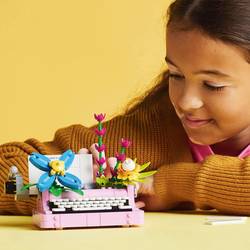 31169 LEGO® CREATOR Psací stroj s květinami