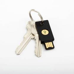 Yubico USB správce hesel YubiKey 5 NFC černá/zlatá 5060408461426