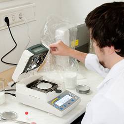 PCE Instruments Stupnice analyzátoru vlhkosti Max. váživost 200 g Rozlišení 0.01 g