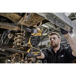 DEWALT DCF921NT-XJ aku rázový utahovák, 18 V