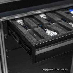 Adam Hall 874E02 19palcová racková zásuvka 2 U ocel