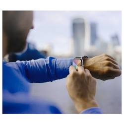 Cellularline chytré hodinky černá