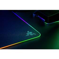 RAZER Firefly V2 herní podložka pod myš s podsvícením černá, RGB