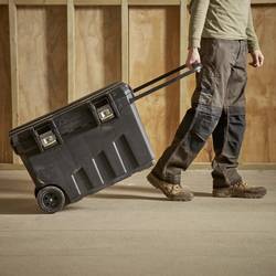 Black & Decker Montagebox 90 l Mobil 770x480x490mm 1-92-978 transportní kufr, plast, černá