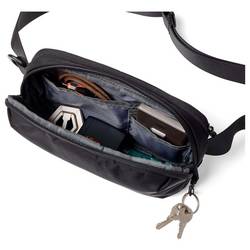 Urban Armor Gear 984177114040 1 ks