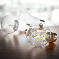 Philips 8721103047441 LED Energetická třída (EEK2021) E (A - G) E27 7 W = 60 W teplá bílá 3 ks
