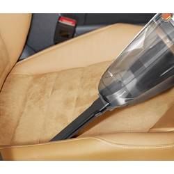 Clatronic AKS 832 akumulátorový vysavač 12 V Automatická nabíječka