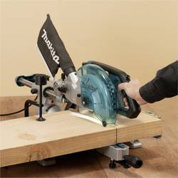 Makita LS0816F kapovací a pokosová pila, průměr listu 216 mm, uchycení 30 mm, 1200 W