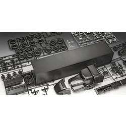 Revell 07731 AC/DC Tour Truck & Trailer „Power Up“ model tahače, stavebnice 1:32