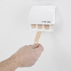 PLUM QuickFix 5532 zásobník náplastí (š x v) 130 mm x 55 mm vč. nástěnného držáku