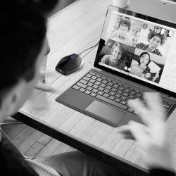 na stojanu USB mikrofon Tie Studio TG11 Druh přenosu:Digital vč. kabelu
