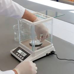PCE Instruments stolní váha Max. váživost 310 g na baterii