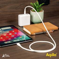 Aqiila W3 USB nabíječka, 1x USB A , 2x USB-C®, 65 W, Dodávka energie, Quick Charge 3.0, QC 4+, bílá