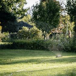 Fiskars 1070833 Comfort sprinkler 325 m² (max.)