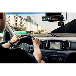 Lamax T10 kamera za čelní sklo s GPS, 170 ° zobrazení dat ve videu, G-senzor, WDR, záznam smyčky, automatický start, GPS s detekcí radaru, displej, akumulátor,