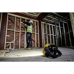DEWALT ruční akumulátorová svítilna DCL077-XJ, DCL077-XJ
