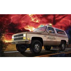 Revell 07724 Stranger Things Jim Hopper´s Chevy® Blazer K5™ model auta, stavebnice 1:25