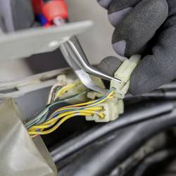 Knipex 26 25 200 pro elektroniku a jemnou mechaniku ploché jehlové kleště 40° zahnuté vanadová elektrikářská ocel 200 mm