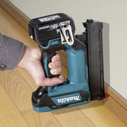 Makita 153589 DFN350Z akumulátorová hřebíkovačka