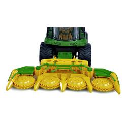 Amewi 1:24 RC funkční model zemědělské vozidlo vč. akumulátorů a kabelu k nabíjení