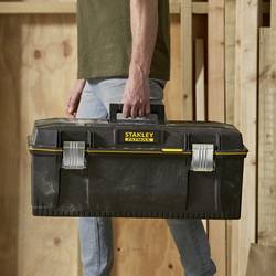 STANLEY Werkzeugbox wasserdicht 710x308x285mm 1-93-935 kufřík na nářadí, černá