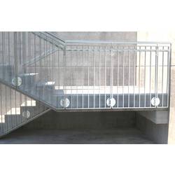 Fischer 558239 FBS II 8x100 50/35 US R šroub do betonu 8 mm 100 mm 50 ks