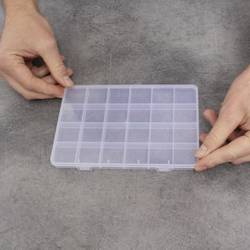 Quadrios 23SA088 krabička na malé součástky (d x š x v) 19 x 13 x 1.5 cm přihrádek: 24 pevné rozčlenění Box Obsah 1 ks