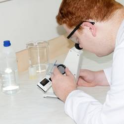 PCE Instruments PCE-ABBE-REF2 Měřič obsahu cukru v zemědělství