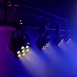 Cameo ROOT PAR 4 LED PAR reflektor Počet LED: 7 4 W černá