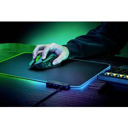 RAZER Basilisk V3 X HyperSpeed optická ergonomická herní myš, přenos Bluetooth®, 7 tlačítko, 18000 dpi, černá
